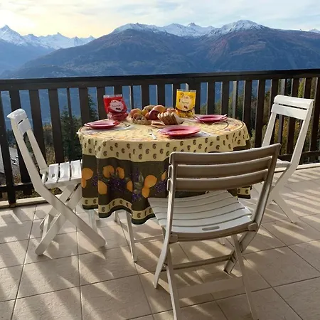 Montana Spacious 80m2 With Stunning View & Bus Stop Outside