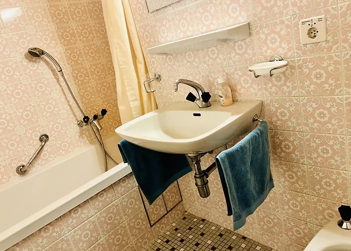 Montana Spacious 80m2 With Stunning View & Bus Stop Outside Daire