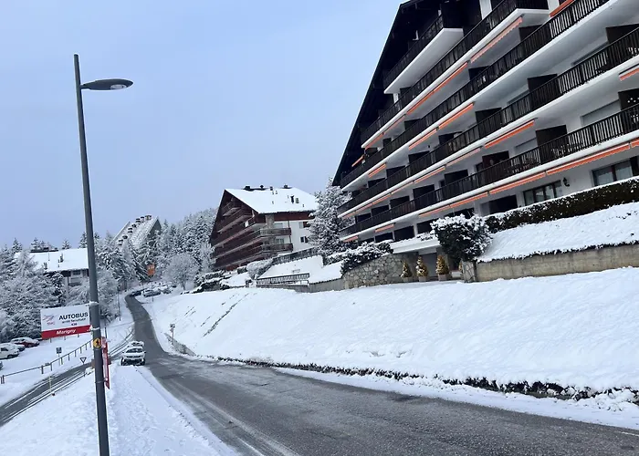 Apartment Montana Spacious 80m2 With Stunning View & Bus Stop Outside Crans-Montana