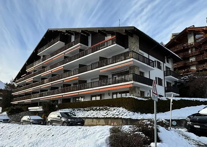 Montana Spacious 80m2 With Stunning View & Bus Stop Outside Crans-Montana